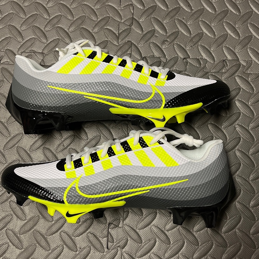 Nike Vapor Edge Speed 360 Volt/White/Grey Football Cleats DQ5110-071 - Picture 12 of 14